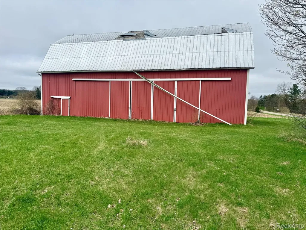 V/l 4896 Stanley Road Oregon Township MI 48421