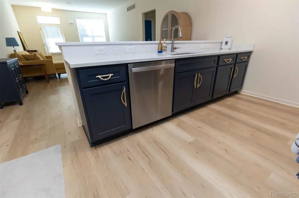 224 Jotham Avenue Auburn Hills City MI 48326