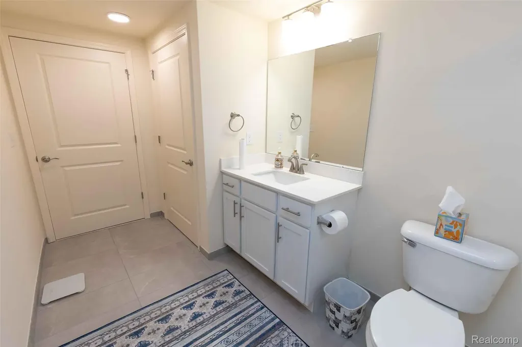 224 Jotham Avenue Auburn Hills City MI 48326