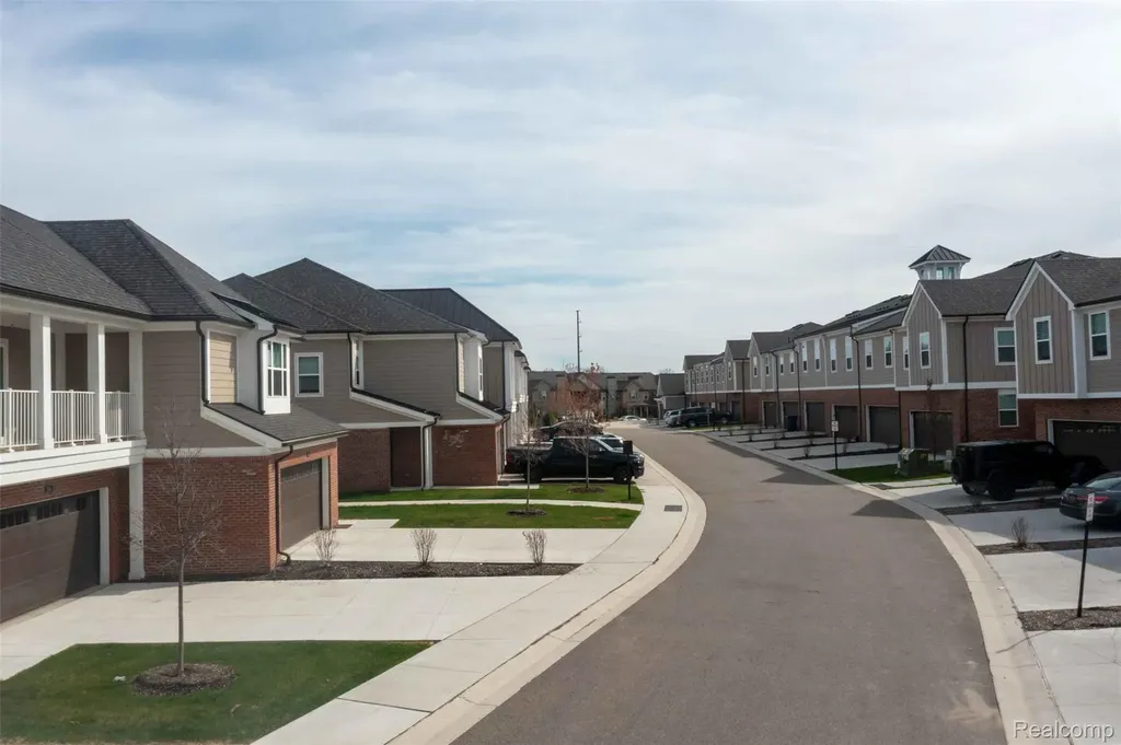 224 Jotham Avenue Auburn Hills City MI 48326