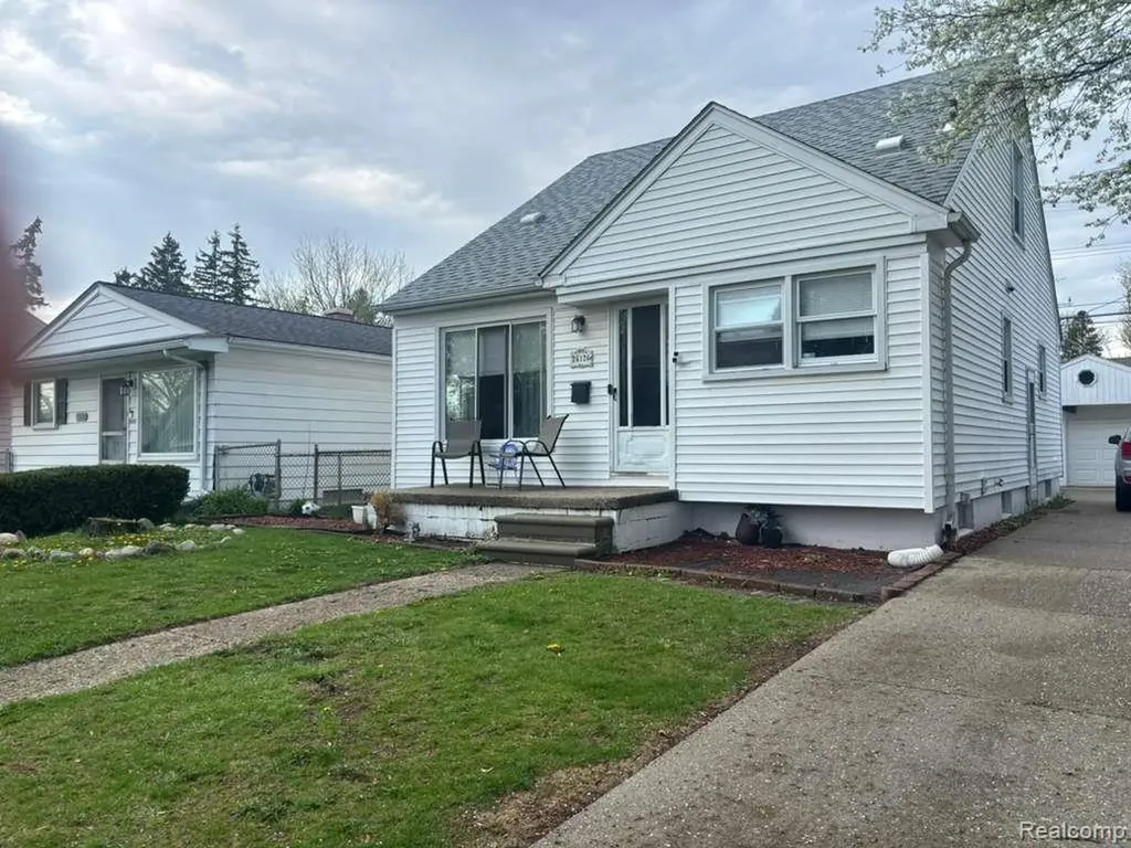 26126 N 26126 Student Avenue Redford Charter Township MI 48239