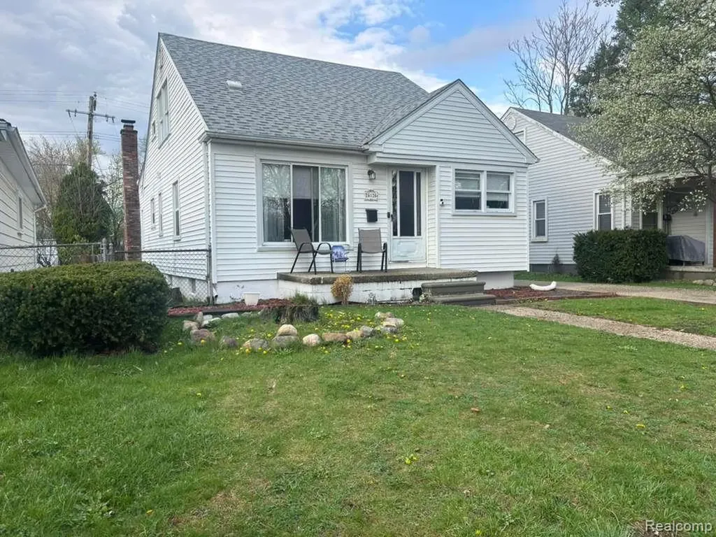 26126 N 26126 Student Avenue Redford Charter Township MI 48239