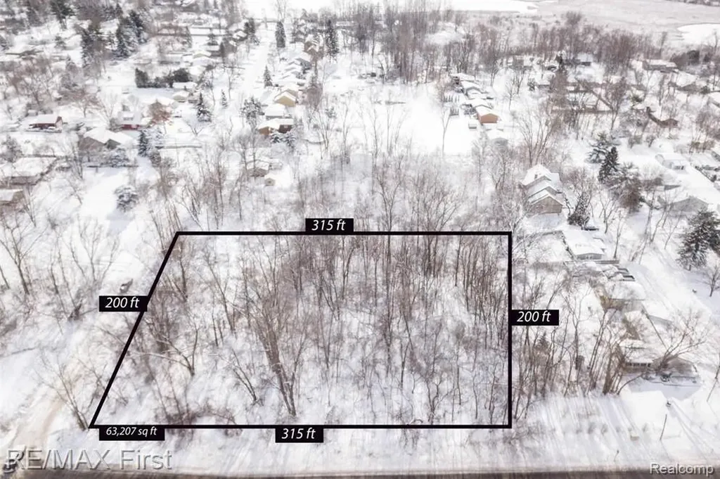 000 Cooley Lake West Bloomfield Charter Township MI 48324