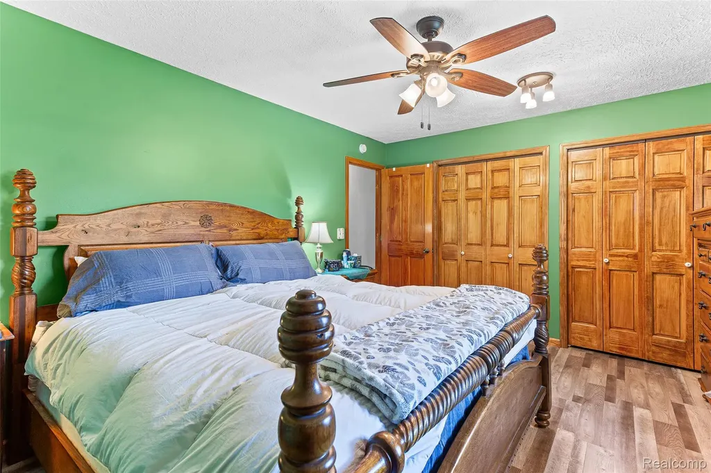 961 Jolly Road Alaiedon Township MI 48864