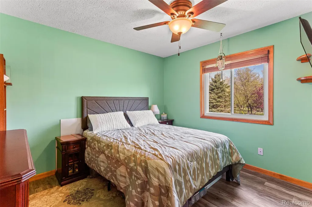 961 Jolly Road Alaiedon Township MI 48864