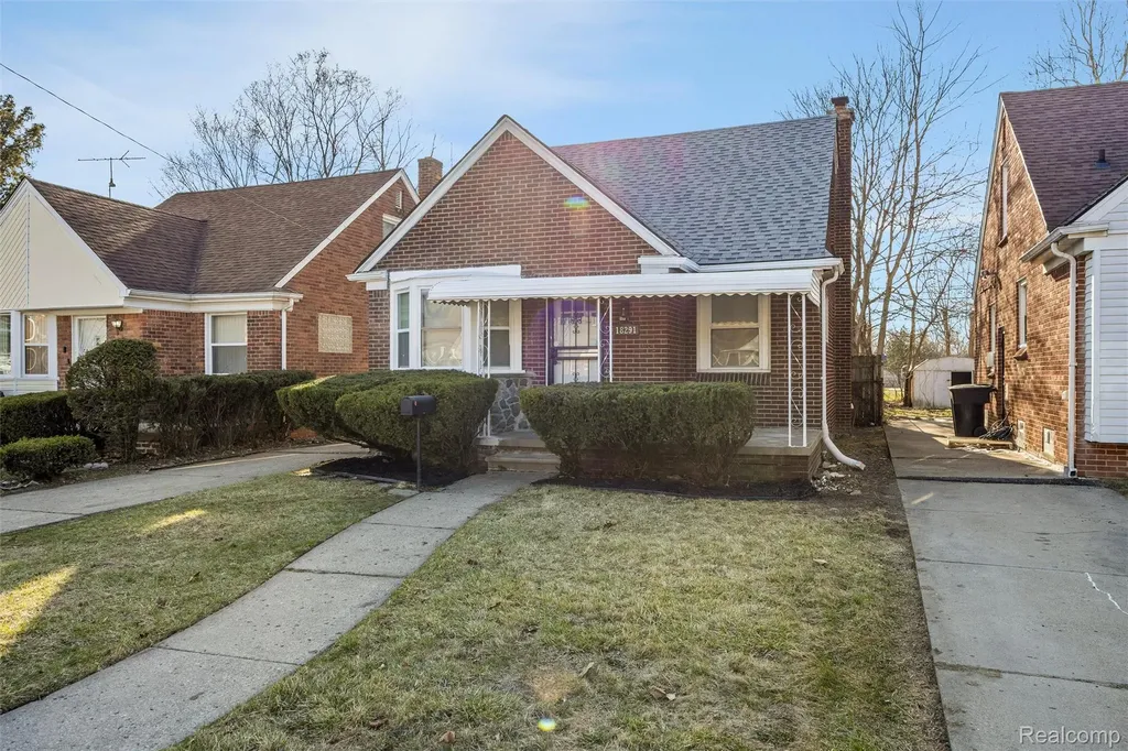 18291 Faust Avenue Detroit City MI 48219