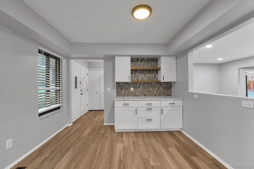 7323 Burgundy Street Canton Charter Township MI 48187