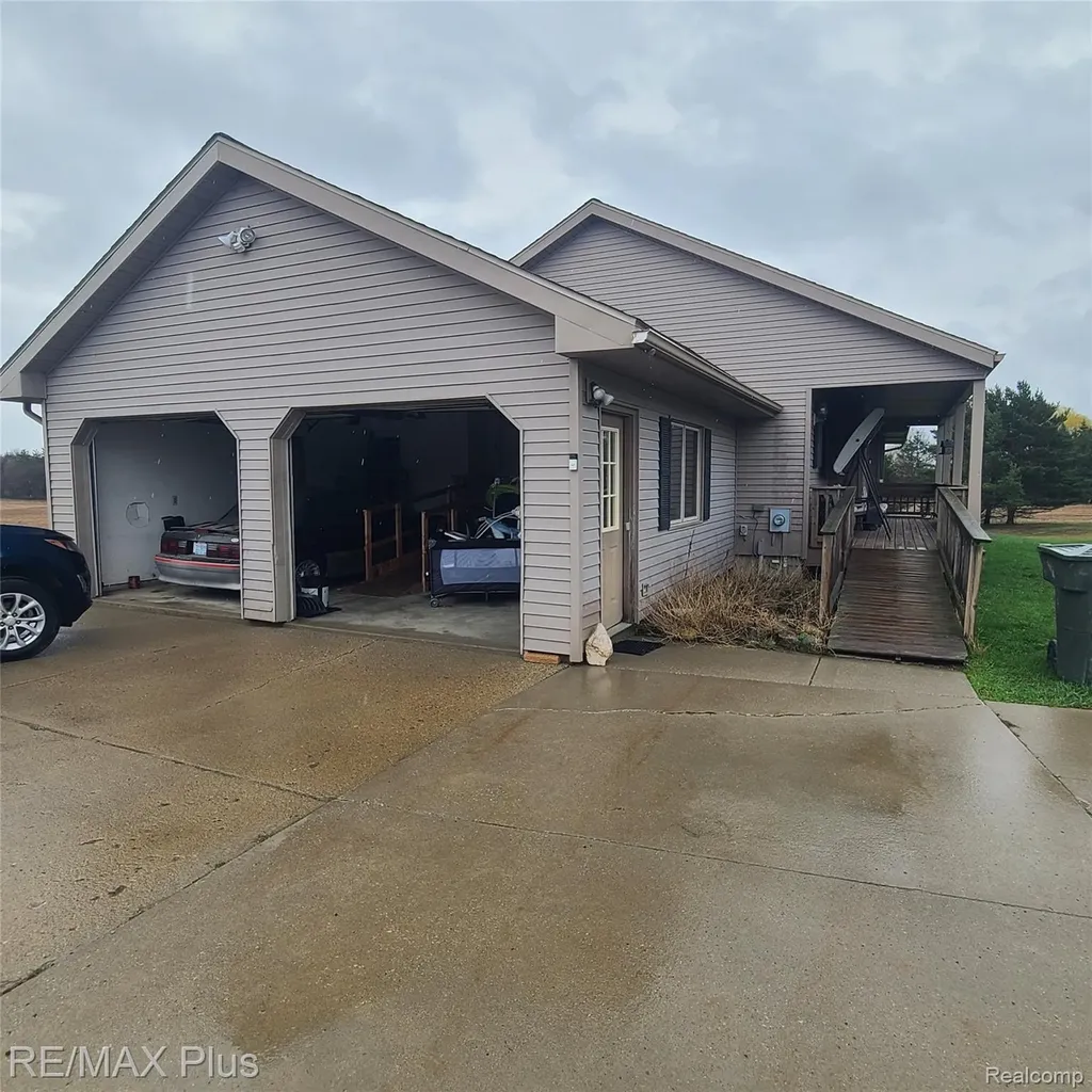 7931 Clear Lake Road Burnside Township MI 48416