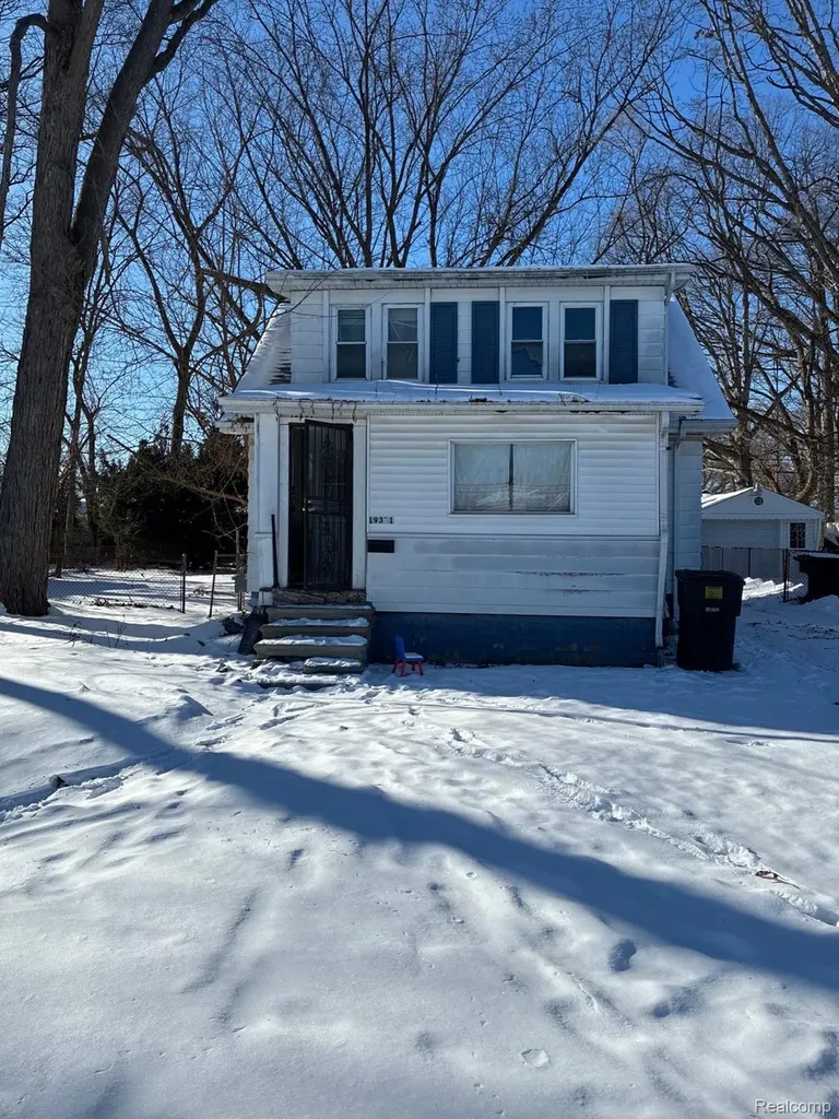 19321 Northrop Street Detroit City MI 48219