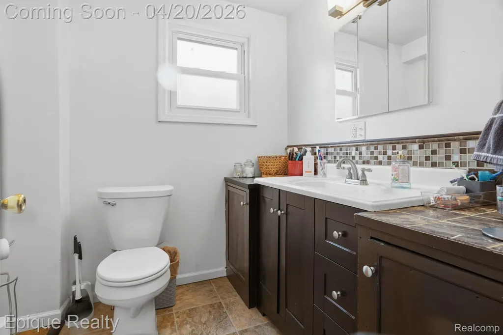 117 Mary Street Yale City MI 48097