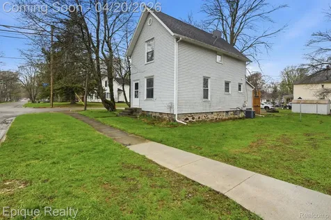 117 Mary Street Yale City MI 48097