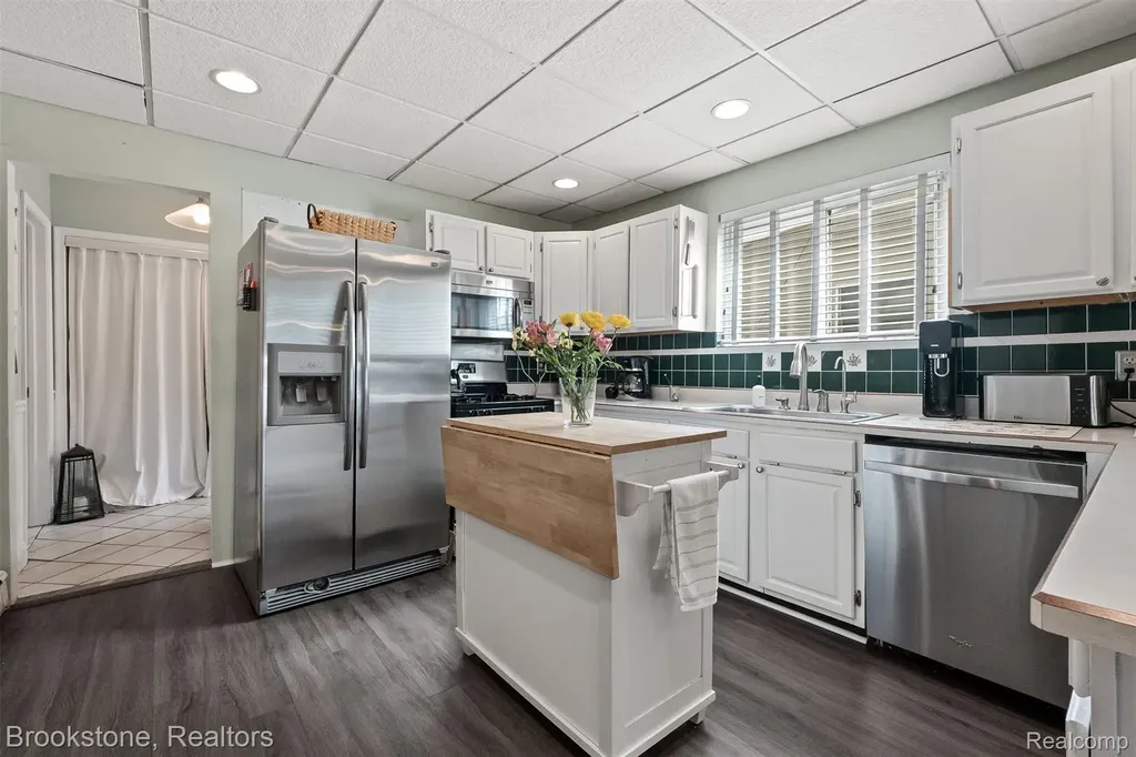 1940 S Ortonville Road Brandon Charter Township MI 48462