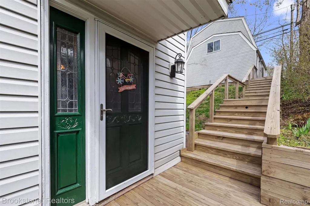 1940 S Ortonville Road Brandon Charter Township MI 48462