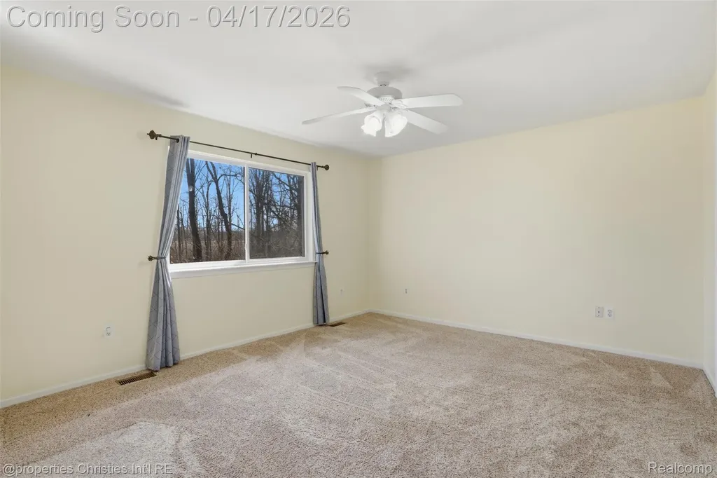 30674 Ardmore Court Novi City MI 48377