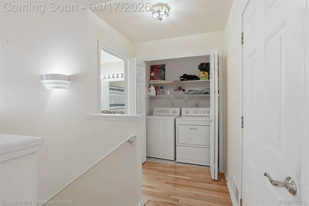 30674 Ardmore Court Novi City MI 48377