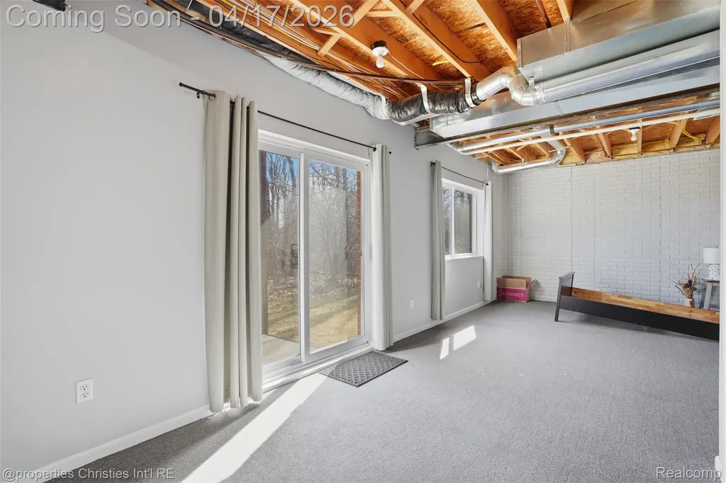 30674 Ardmore Court Novi City MI 48377