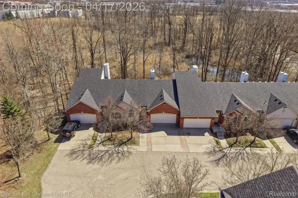 30674 Ardmore Court Novi City MI 48377