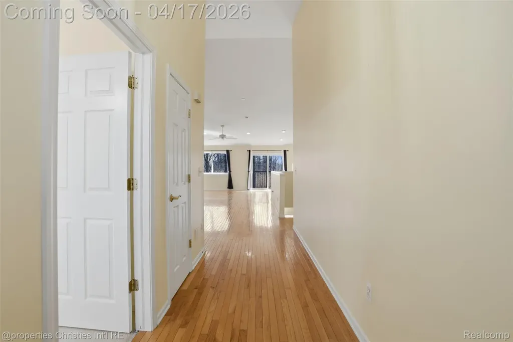 30674 Ardmore Court Novi City MI 48377