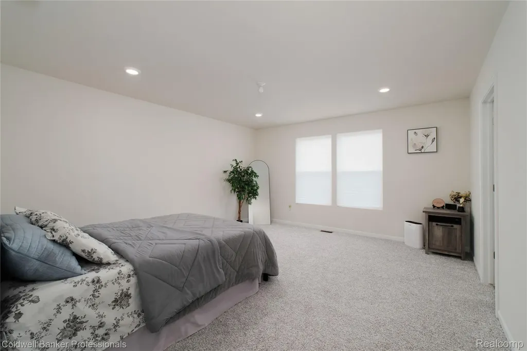 4813 Marquette Drive Milford Charter Township MI 48381
