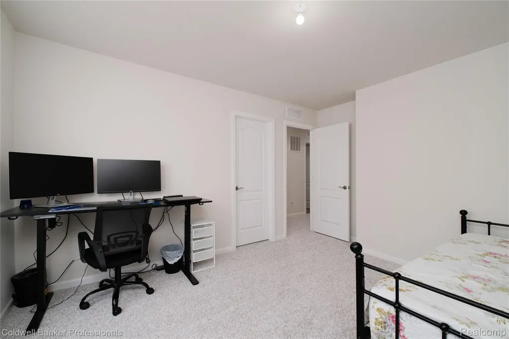 4813 Marquette Drive Milford Charter Township MI 48381