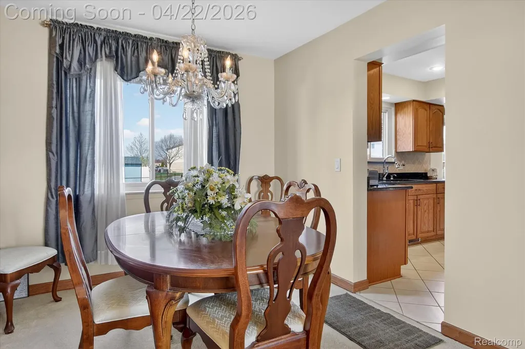 44226 Harsdale Drive Canton Charter Township MI 48187