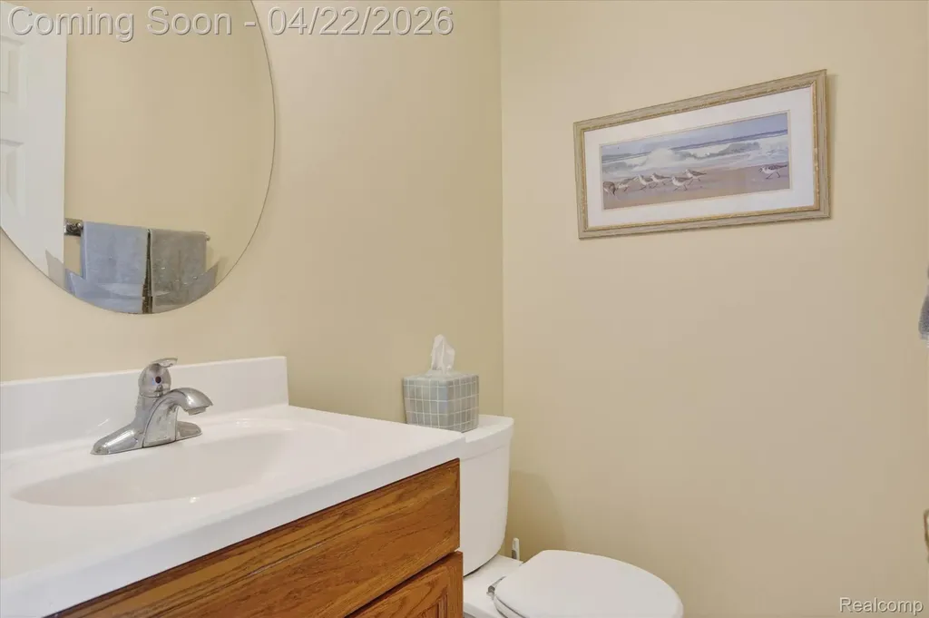 44226 Harsdale Drive Canton Charter Township MI 48187