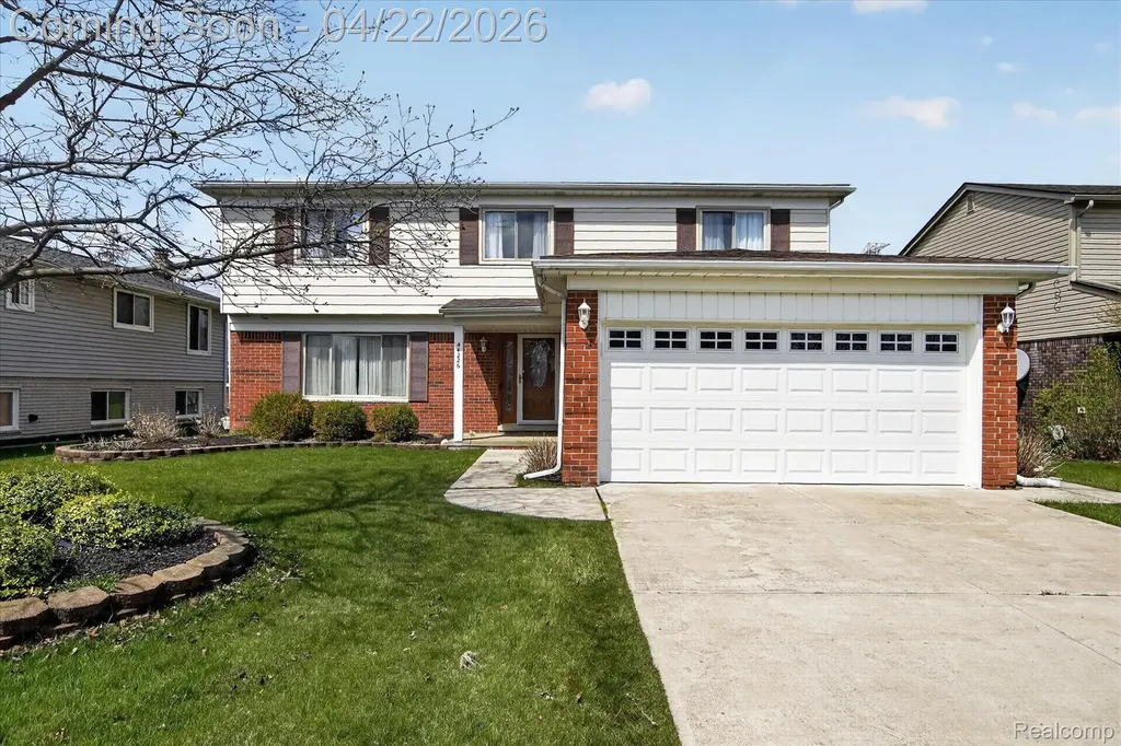 44226 Harsdale Drive Canton Charter Township MI 48187