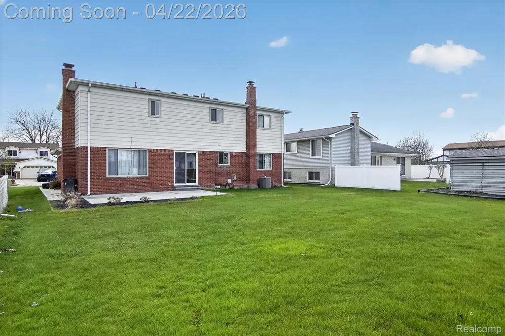 44226 Harsdale Drive Canton Charter Township MI 48187