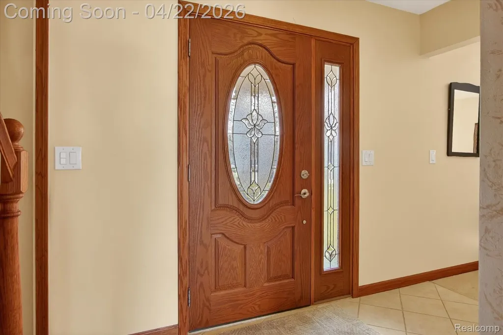 44226 Harsdale Drive Canton Charter Township MI 48187