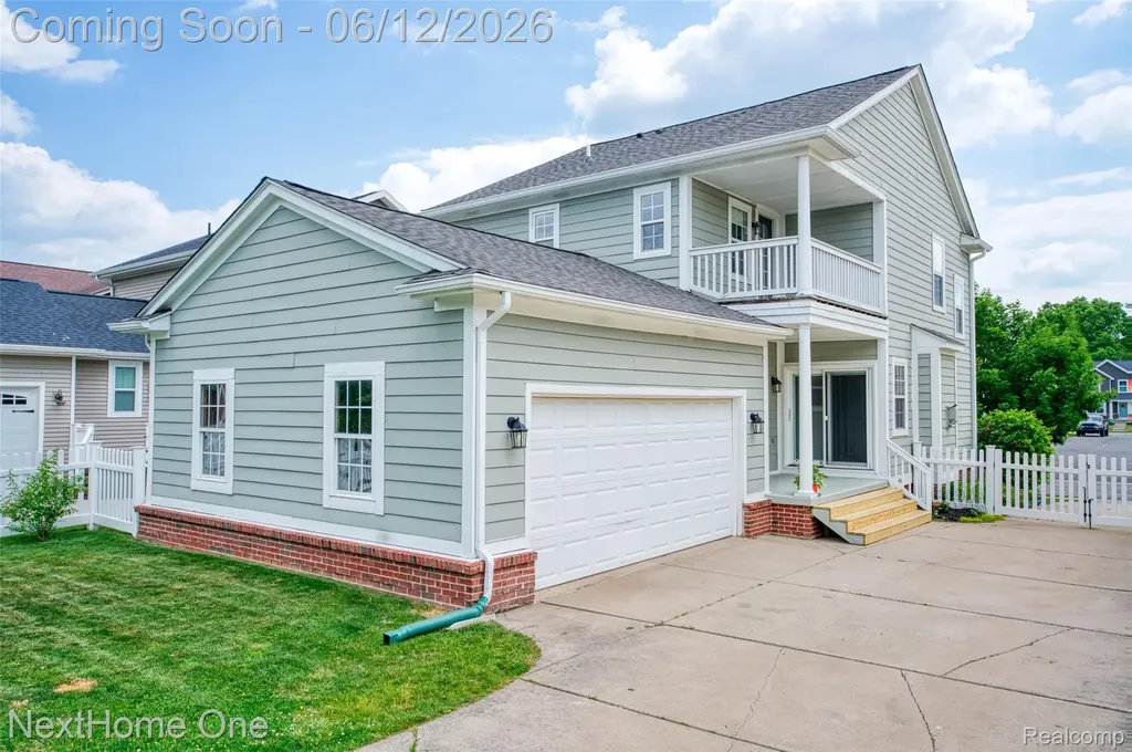 1818 Gilmore Street Howell City MI 48855