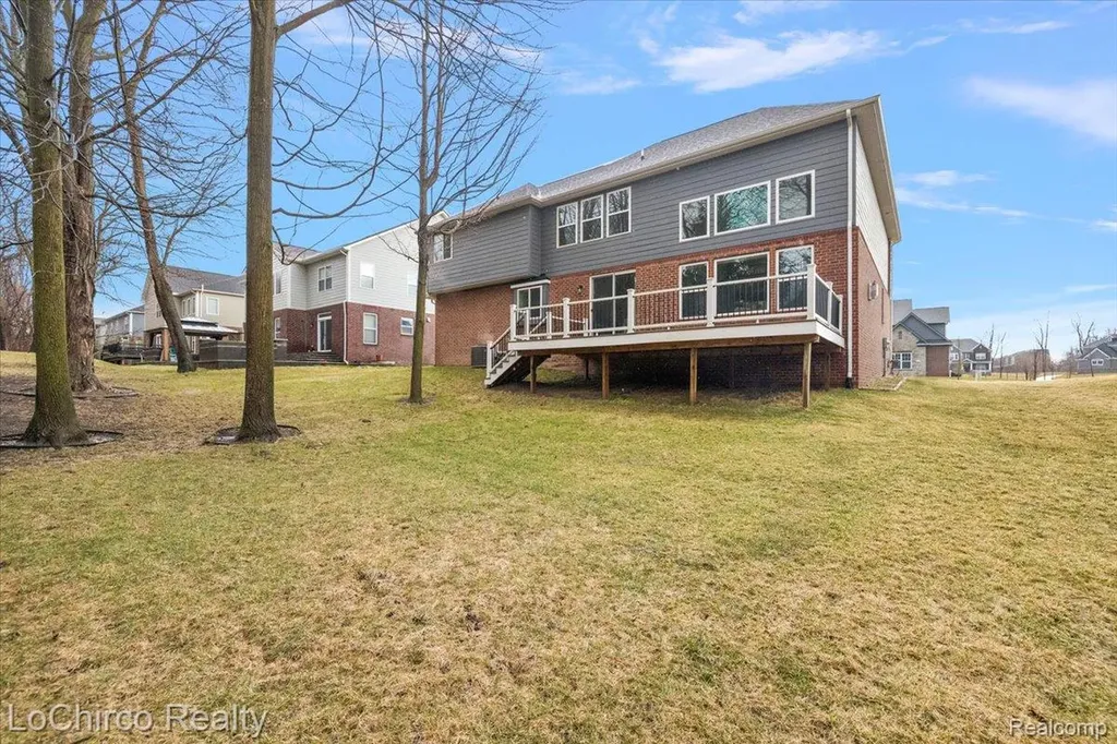 43722 Bolingbrooke Lane Novi City MI 48377