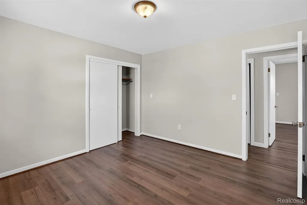 2300 S Lincoln Bay City City MI 48708