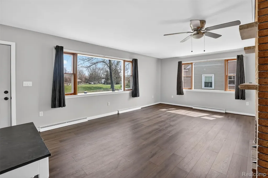 2300 S Lincoln Bay City City MI 48708
