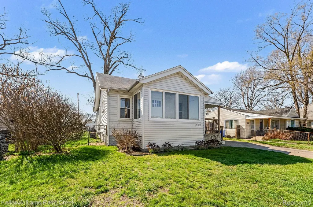 26737 Brush Street Madison Heights City MI 48071