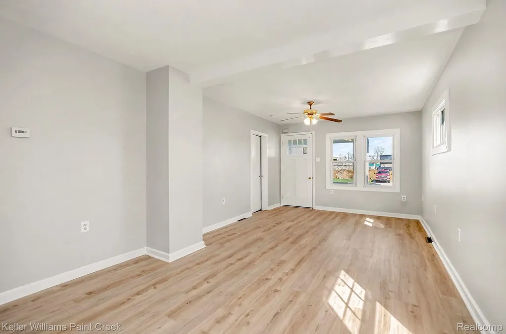 26737 Brush Street Madison Heights City MI 48071