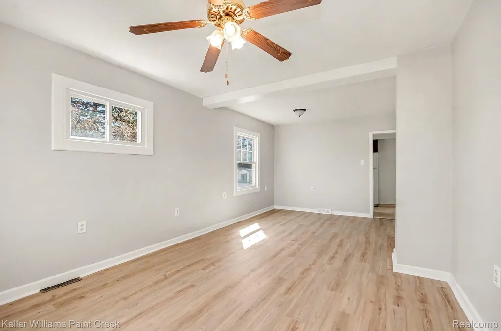 26737 Brush Street Madison Heights City MI 48071