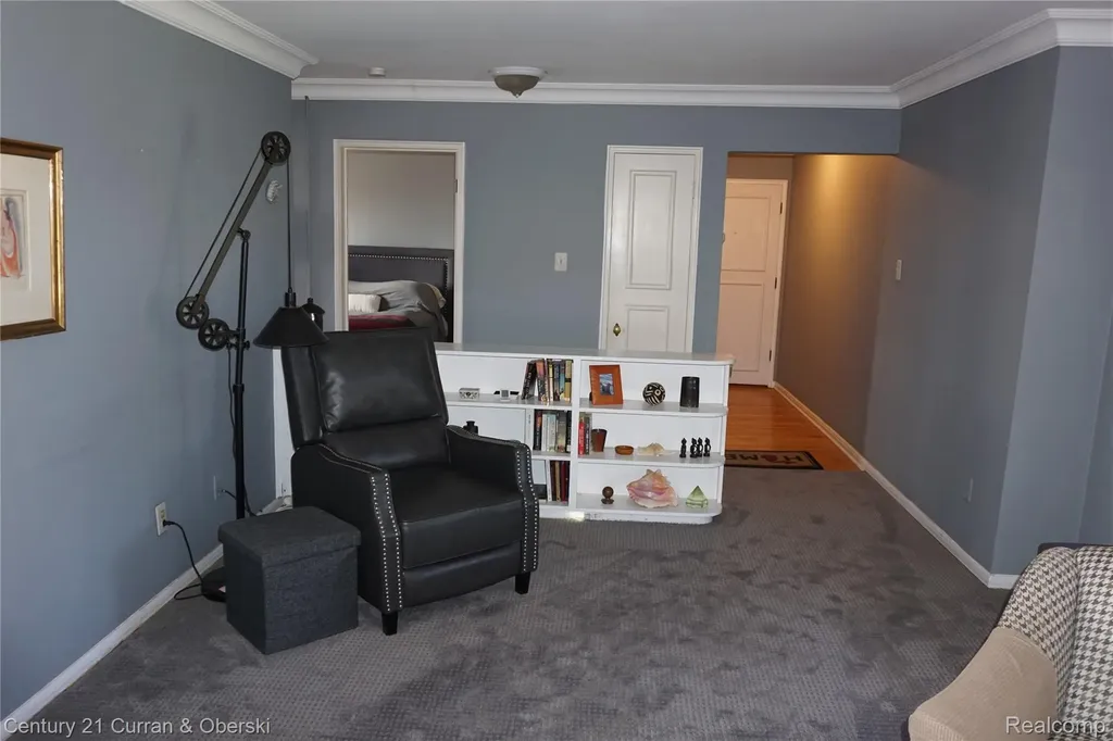 22673 Garrison Street Dearborn City MI 48124