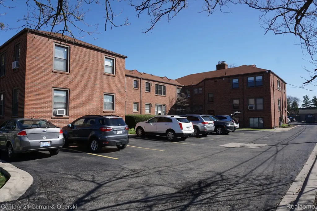 22673 Garrison Street Dearborn City MI 48124