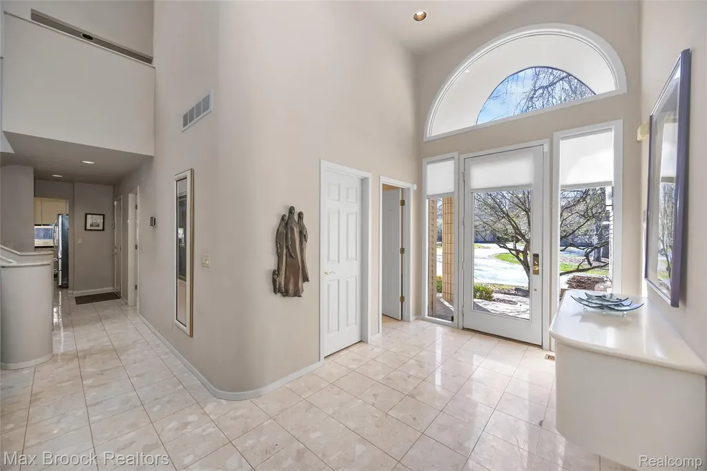 1603 Franklin Hills Drive Bloomfield Hills City MI 48302