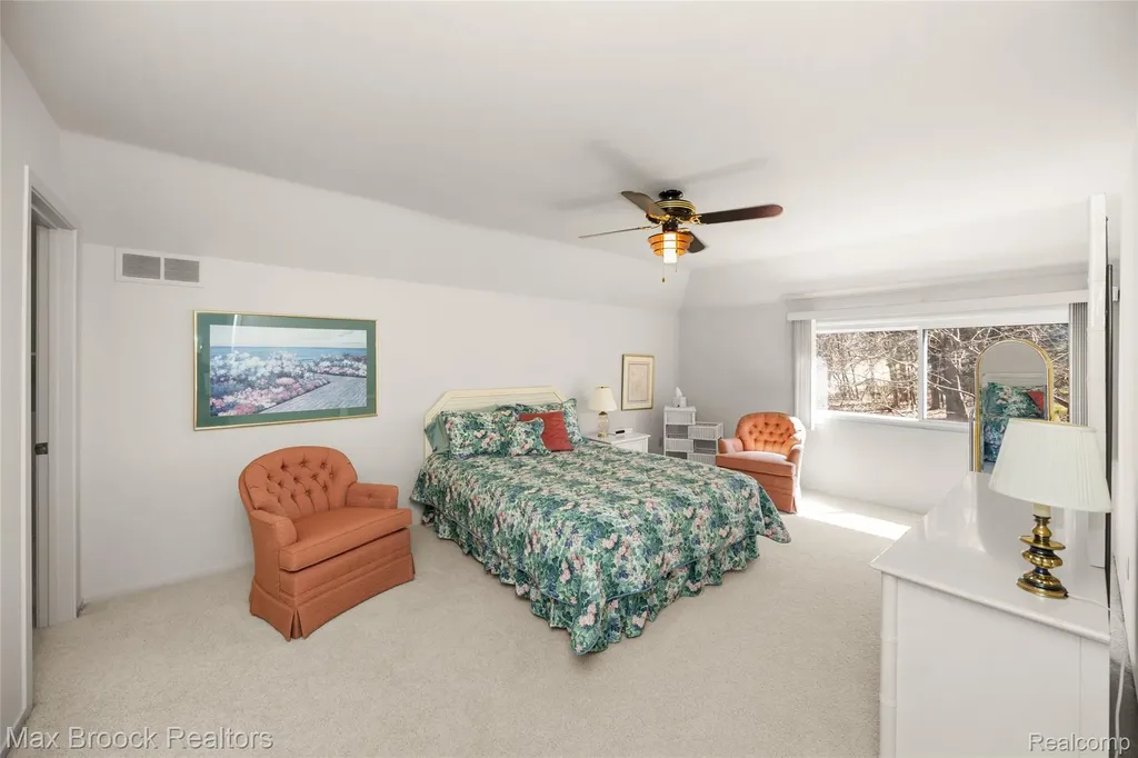 1603 Franklin Hills Drive Bloomfield Hills City MI 48302