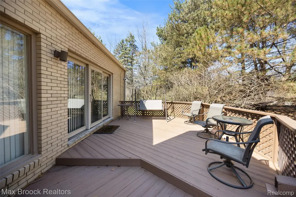1603 Franklin Hills Drive Bloomfield Hills City MI 48302