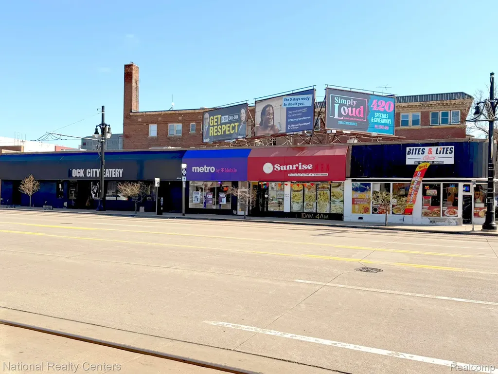 4200 Woodward Avenue Detroit City MI 48201