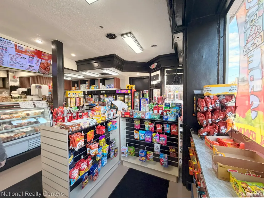 4200 Woodward Avenue Detroit City MI 48201