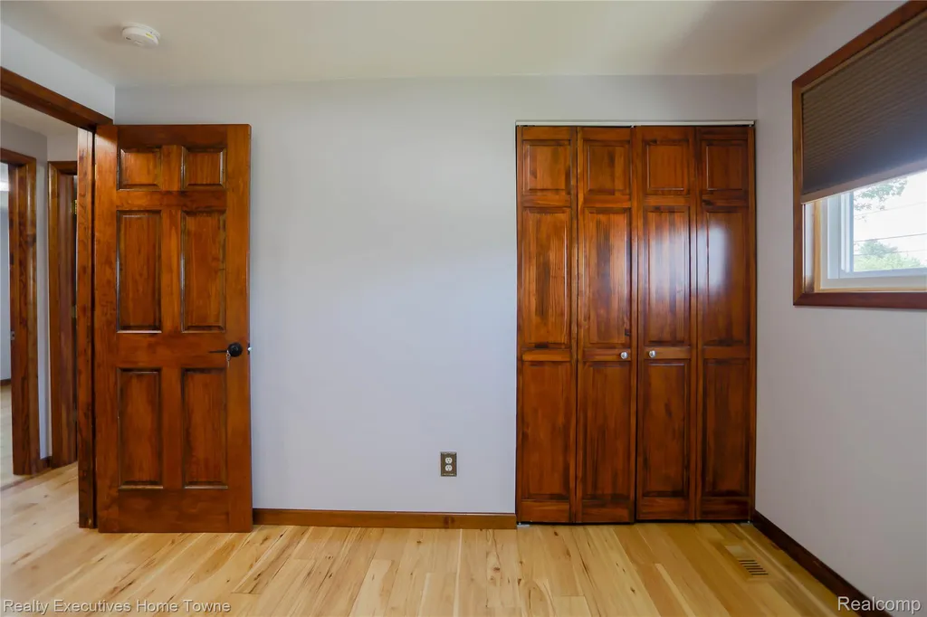 38146 Mast Street Harrison Charter Township MI 48045