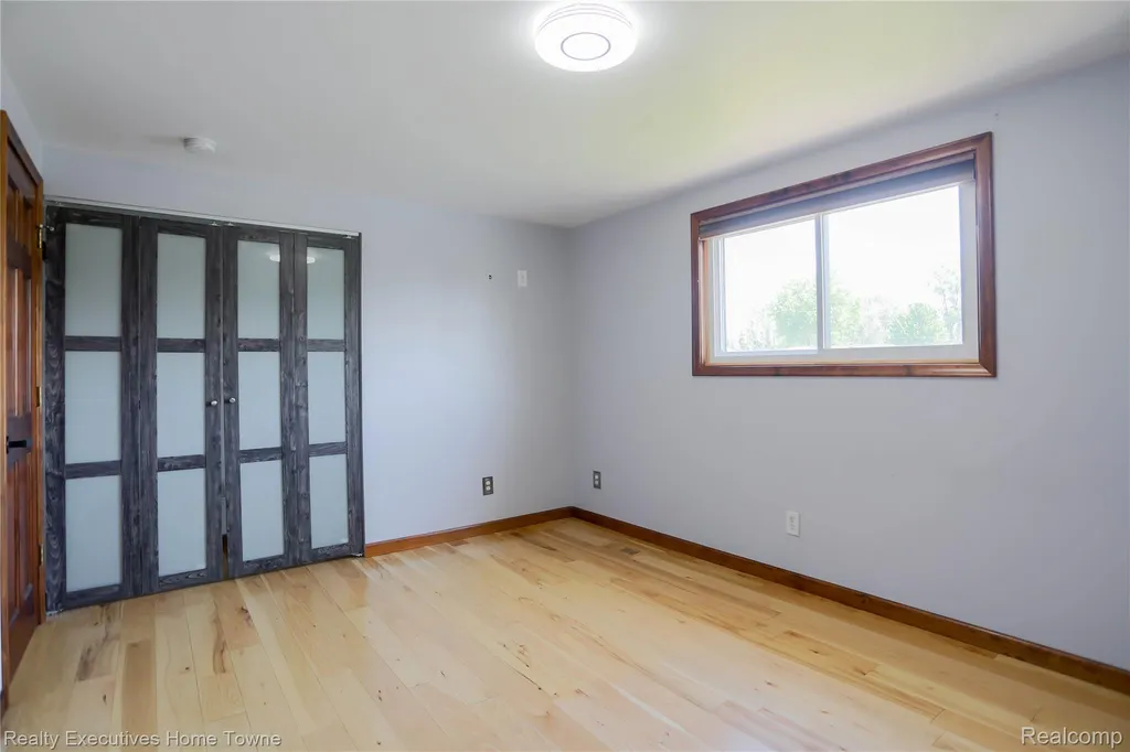 38146 Mast Street Harrison Charter Township MI 48045
