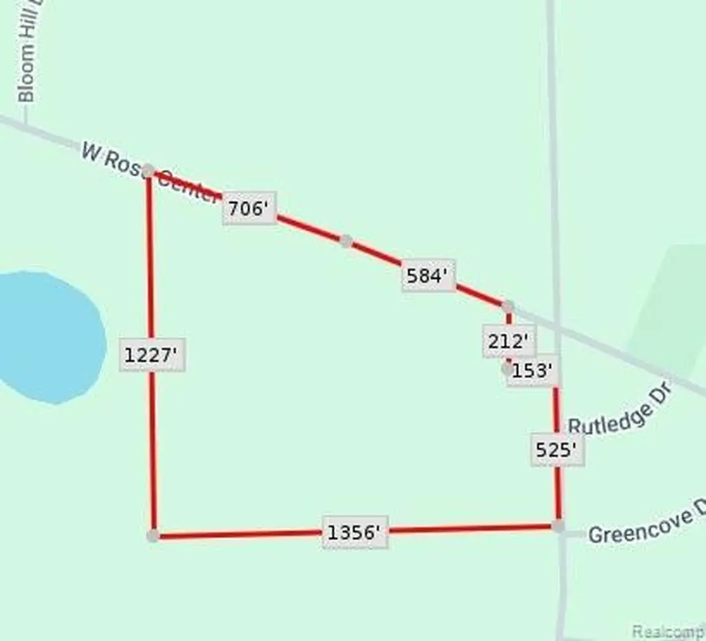 825 W Rose Center Road Holly Township MI 48442