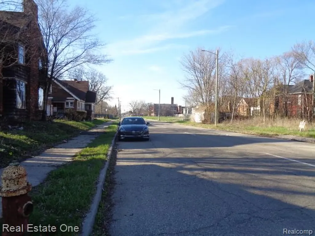 7465 14th Street Detroit City MI 48206