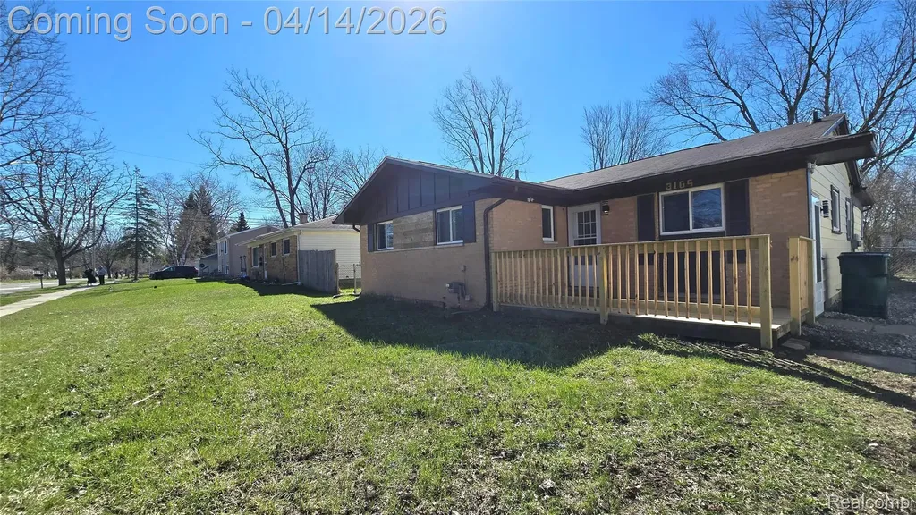 3109 Risdale Avenue Lansing City MI 48911