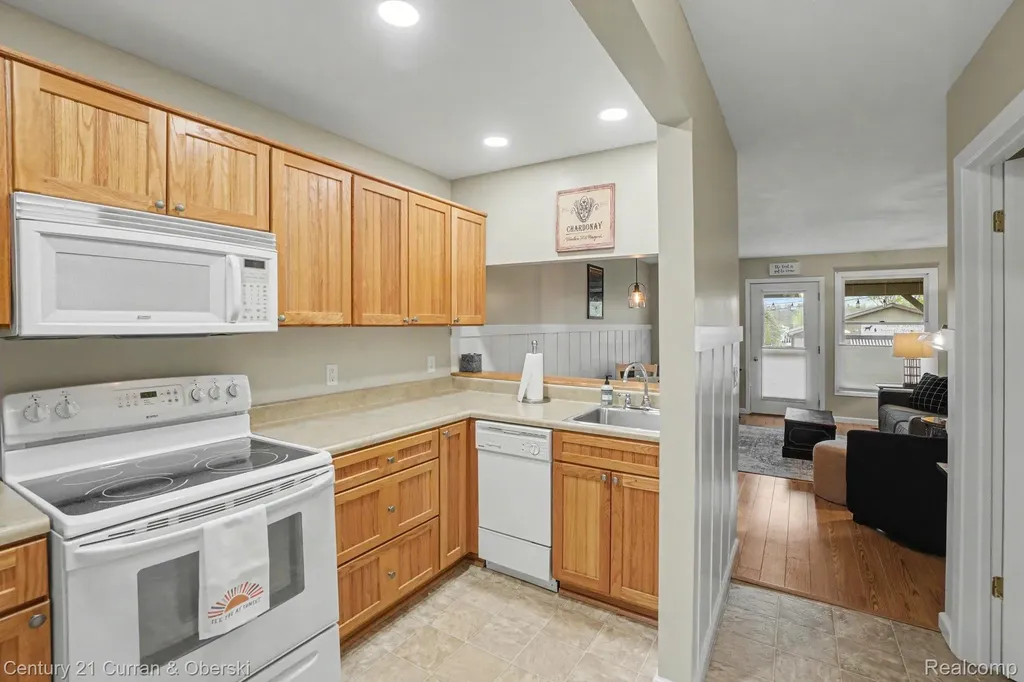 650 Conger Street South Haven City MI 49090