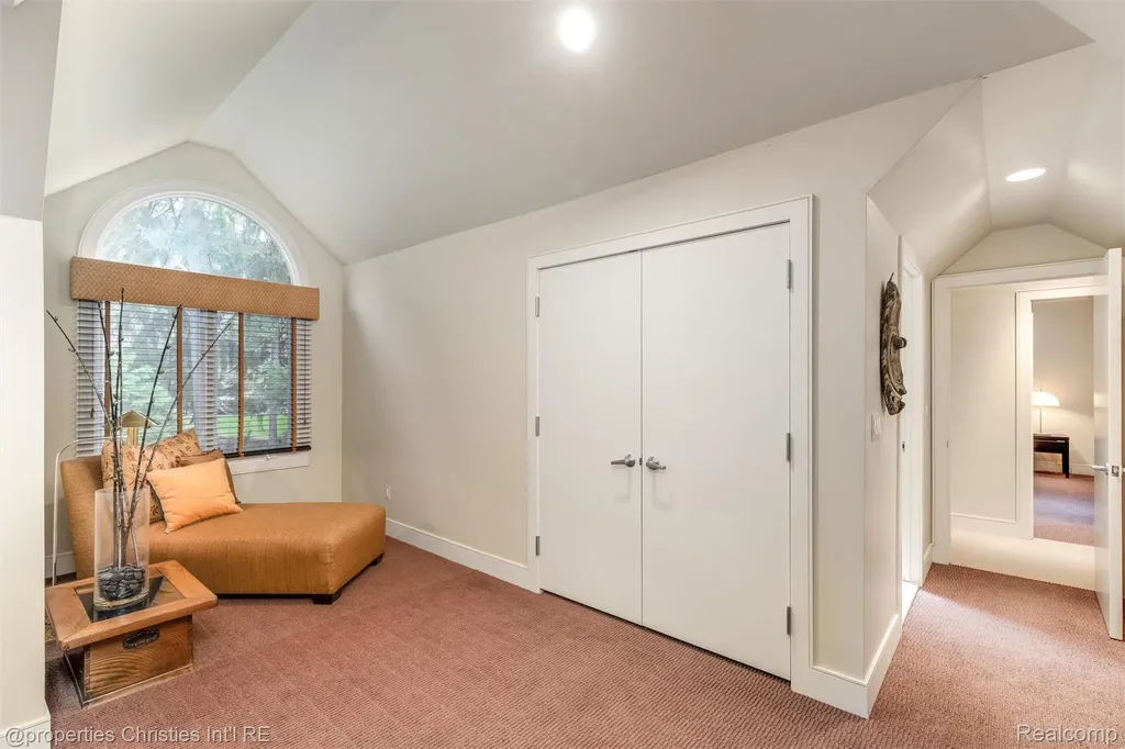 4712 Buckby Cross Bloomfield Hills City MI 48302